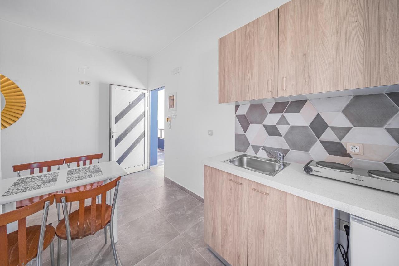 Aparthotel Happy Days Malia Esterno foto